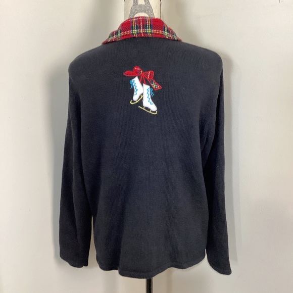 Mercer Street Women’s Black with Red Plaid Collar Holiday Cardigan Full Zip - Picture 2 of 5